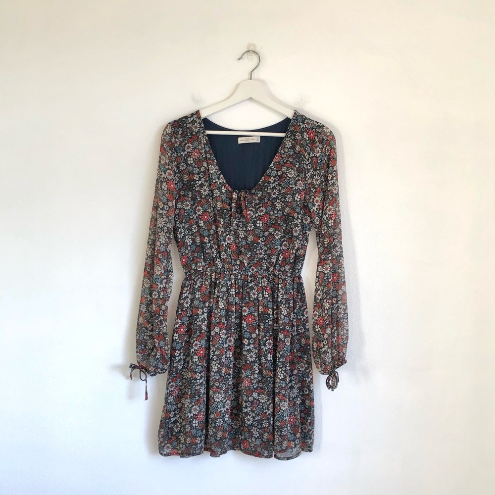 Abercrombie & Fitch Multicolor Floral Long Sleeve Dress Size Medium Boho Prairie